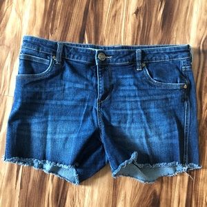 Kit From The Kloth - Gidget Frey Short